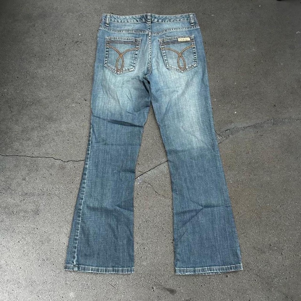 Vintage women's Calvin Klein blue low rise bootcut flare jeans Size 6 30x28